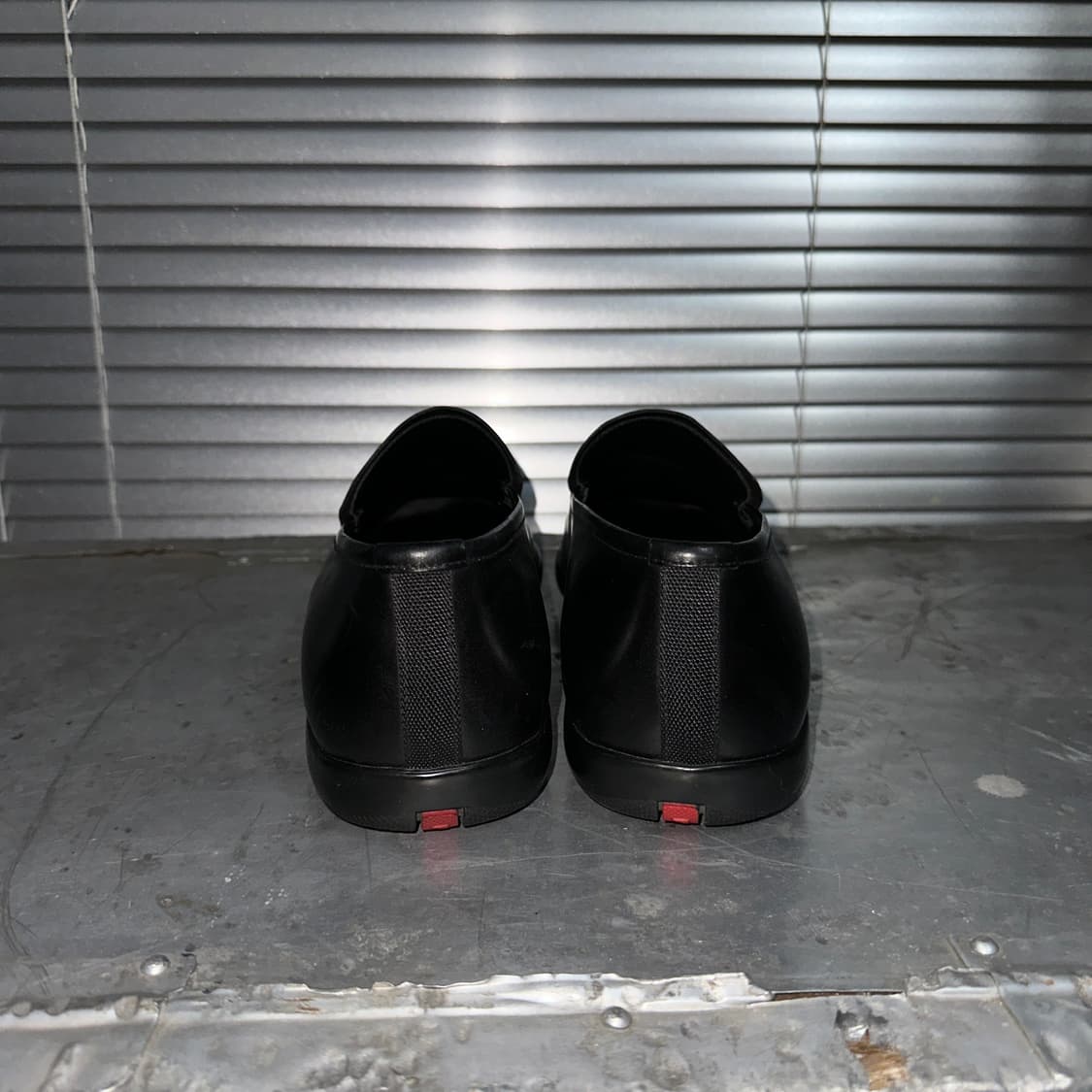 00s 빈티지 블락 프라다 스포츠 스퀘어 토 로퍼 상품이미지4