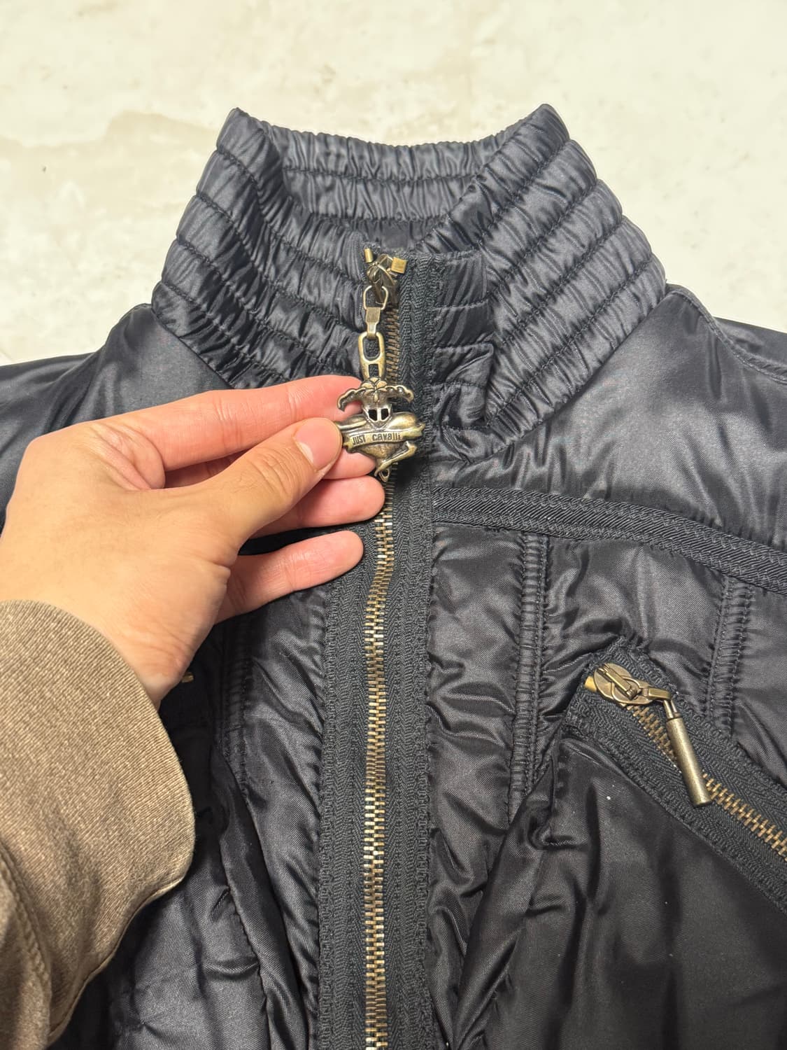 Just Cavalli 00’s cropped cargo puffer 상품이미지5