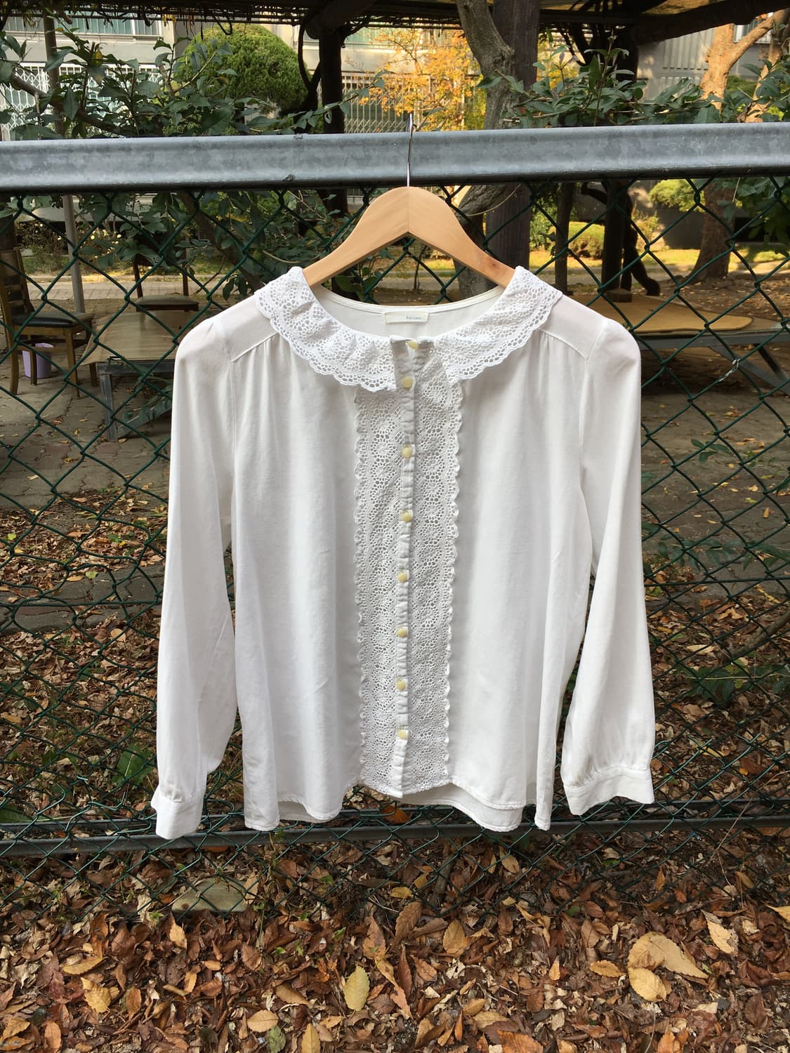화이트 크로쉐 블라우스 상품이미지1