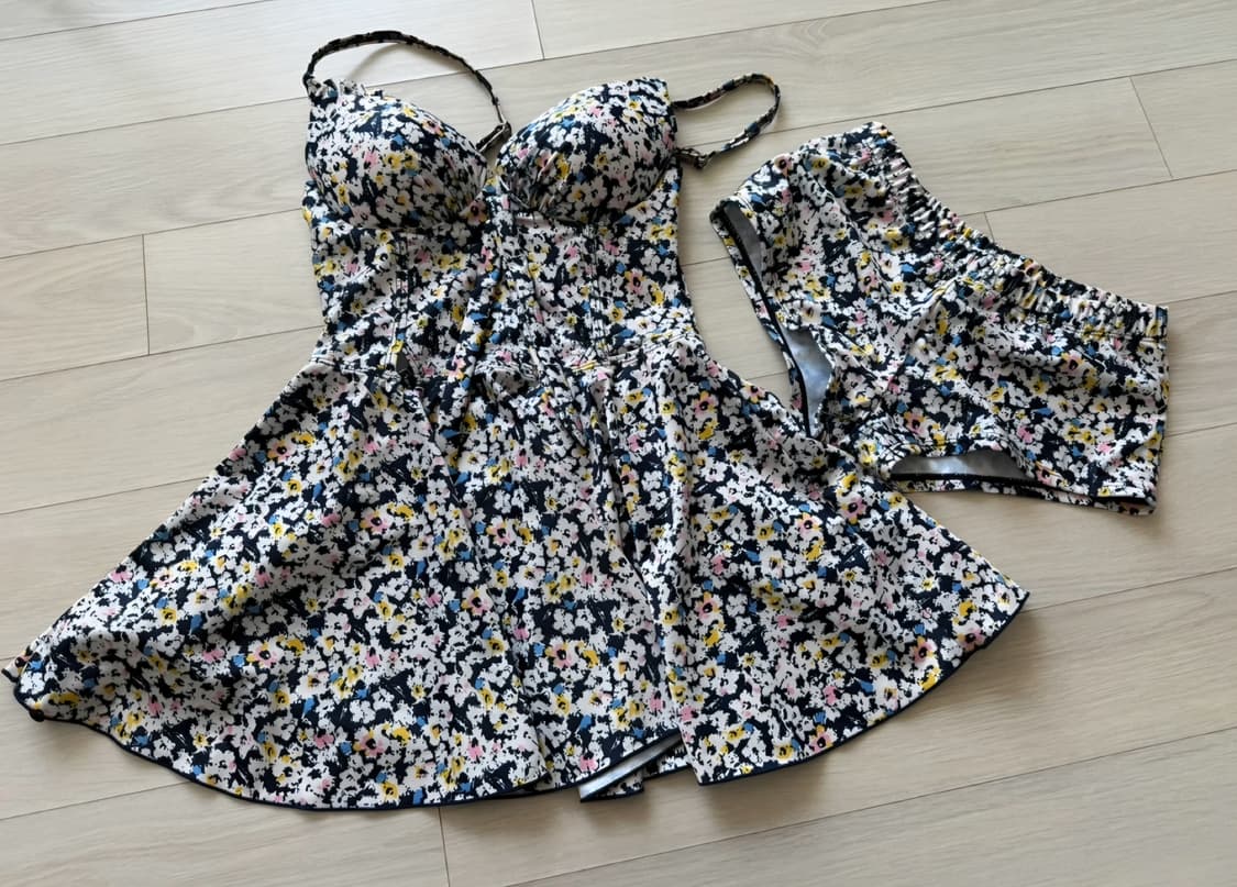 수영복 상품이미지1