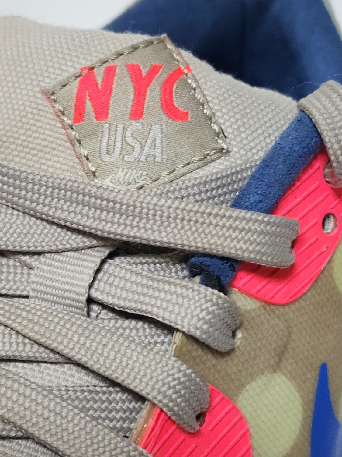 나이키 에어맥스 90 NYC 250mm 상품이미지2