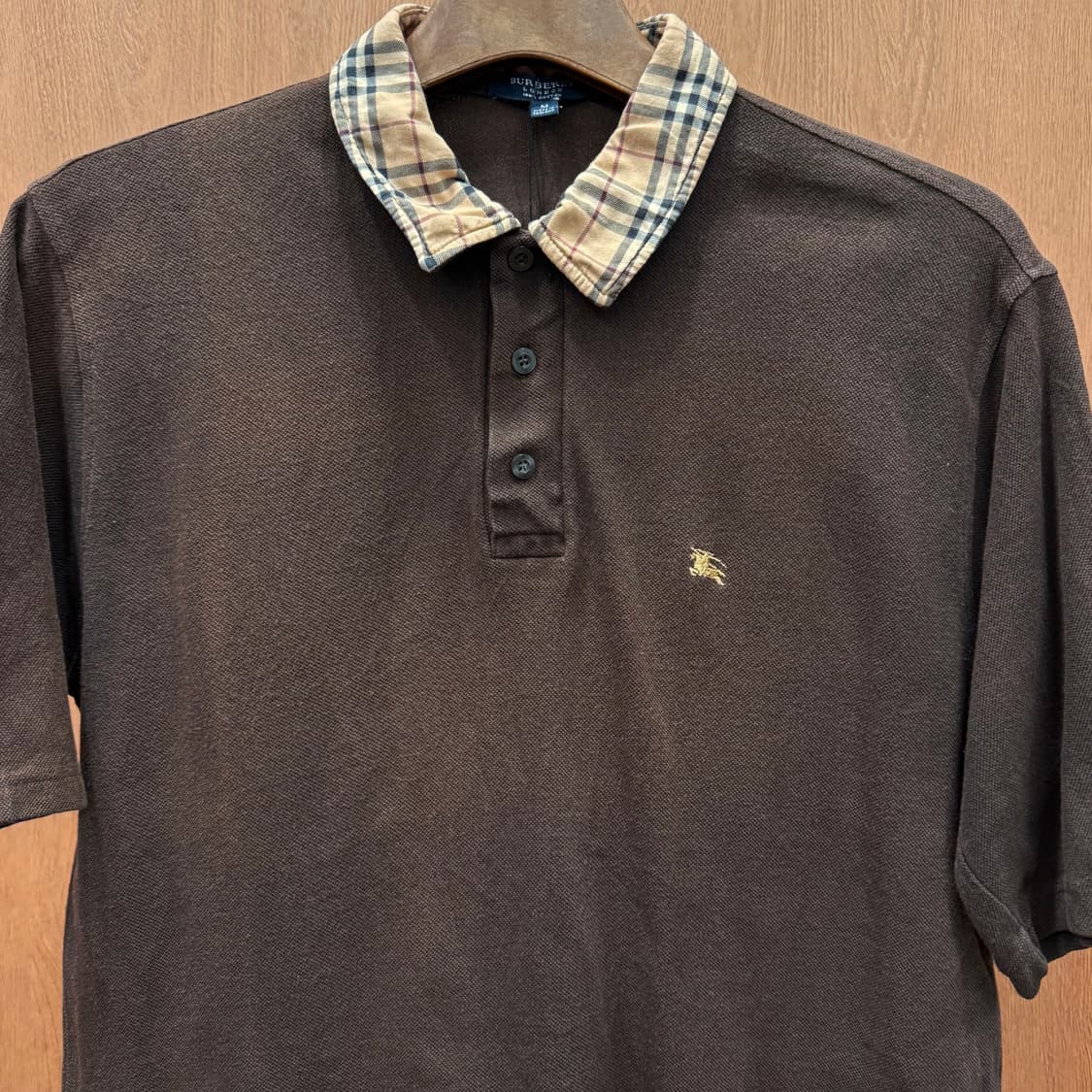 버버리 런던 노바체크 카라 반팔 폴로 셔츠 자수 로고 디테일 브라운 상품이미지4