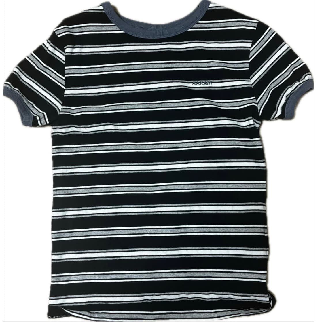 아캄 티셔츠 상품이미지1