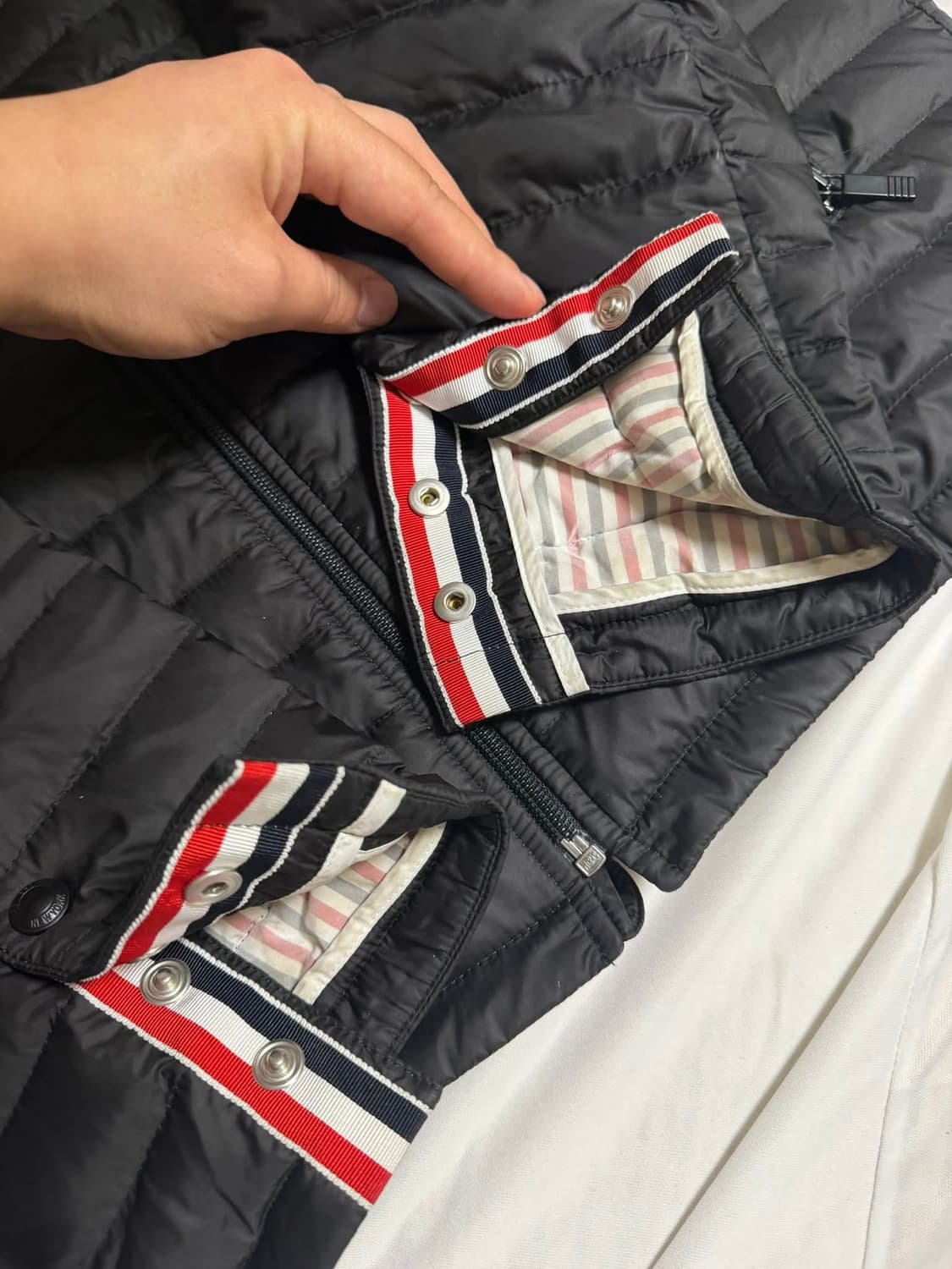 톰브라운 경량패딩 1사이즈 상품이미지5