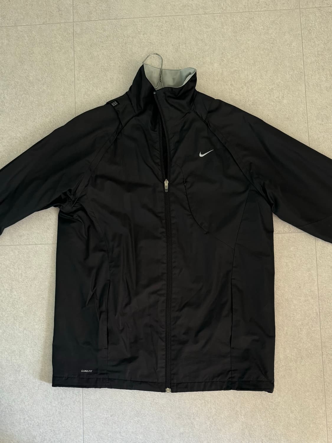 나이키 바람막이 상품이미지1