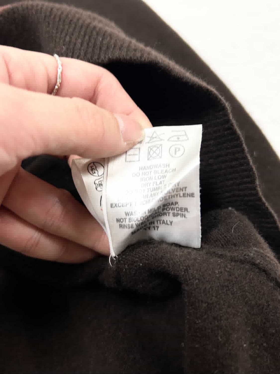 버버리 기마로고 아가일체크 메리노울 니트 상품이미지8