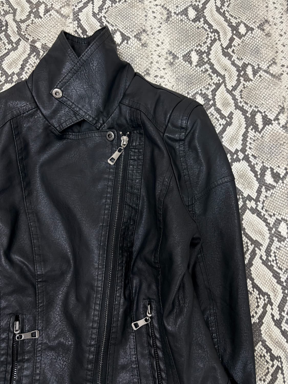 “Vintage” Chic Mood Side Zipper Slim Fit 상품이미지3