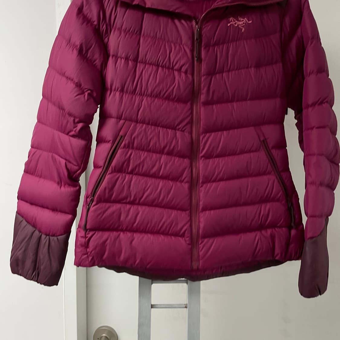 아크테릭스 패딩 M(W) 상품이미지3