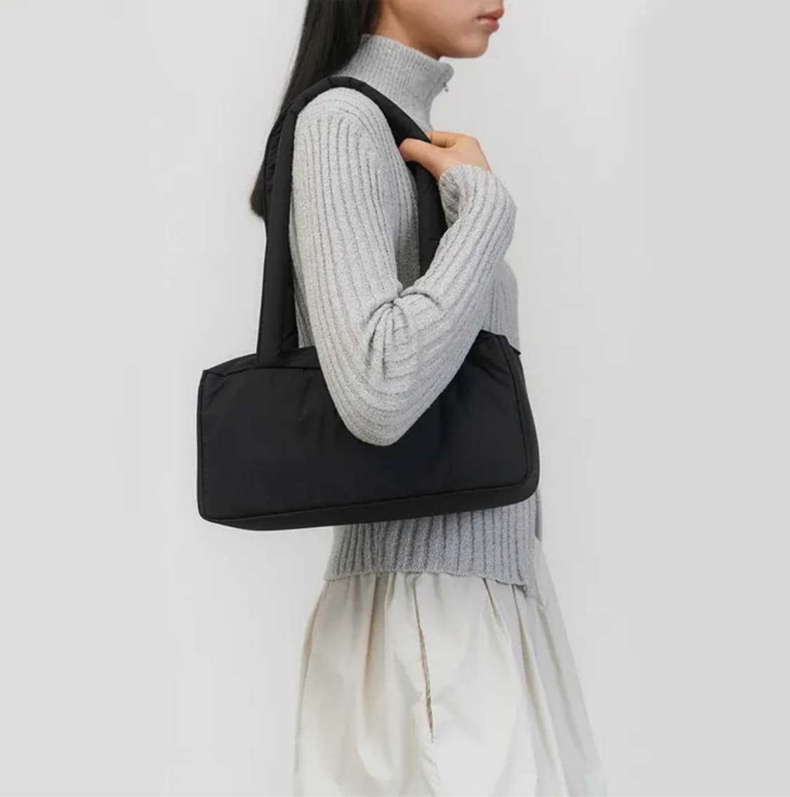 아모멘토 패딩 스퀘어 숄더백 상품이미지2