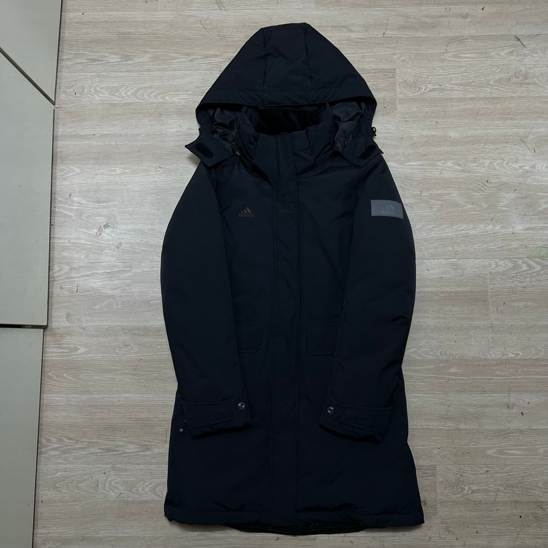 아디다스 덕다운 와펜 후드 파카 롱패딩 점퍼 [블랙] S/90 상품이미지1