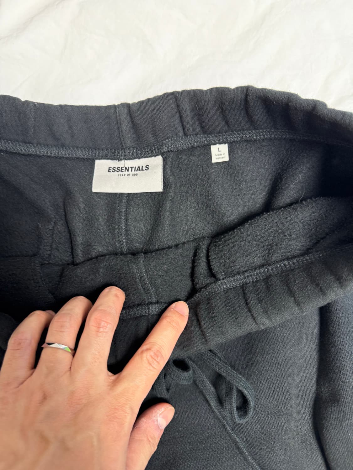 [L] 에센셜 스웨트 쇼츠 반바지 블랙 상품이미지2