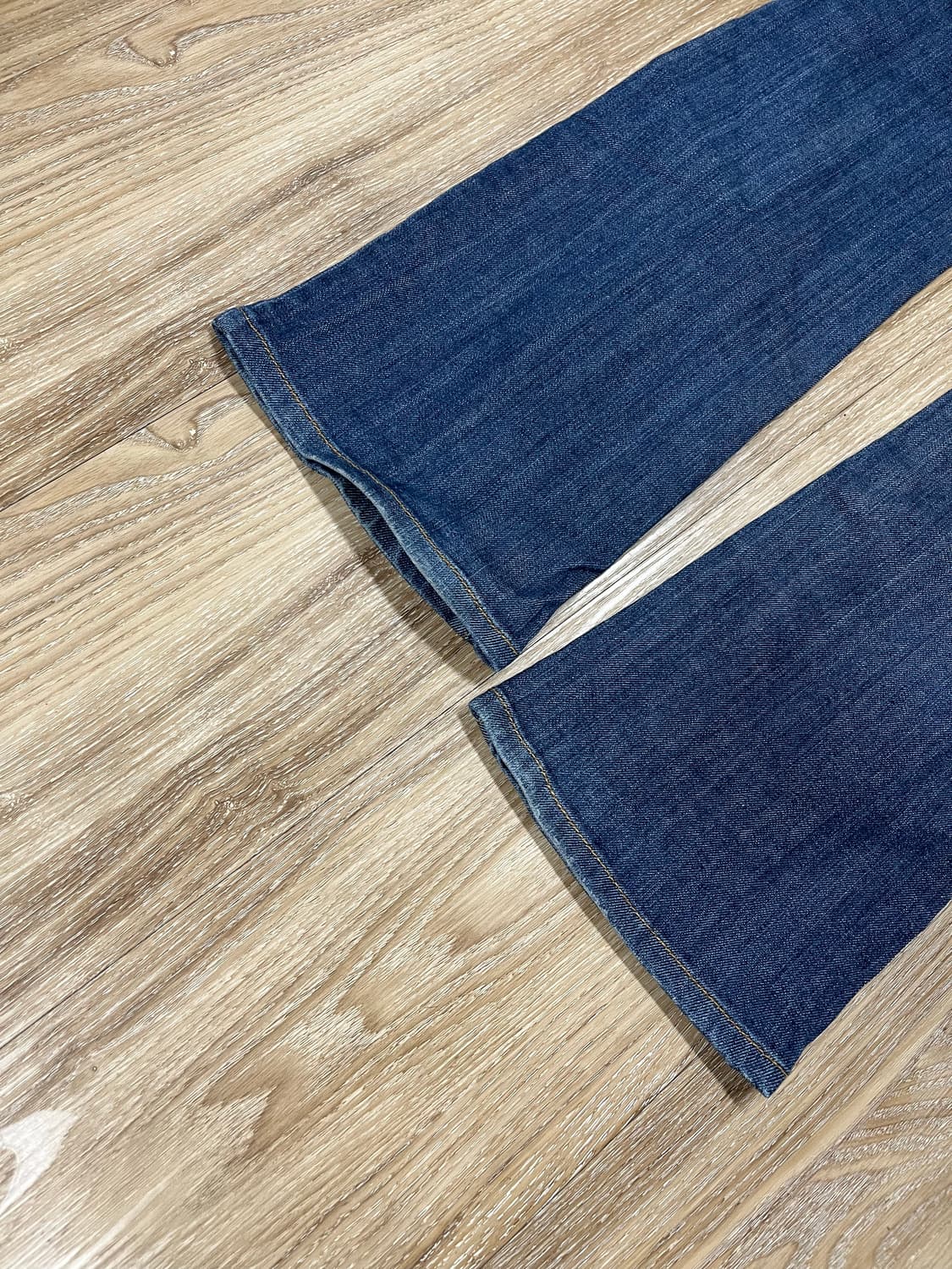 게스 부츠컷 청바지 26 상품이미지5