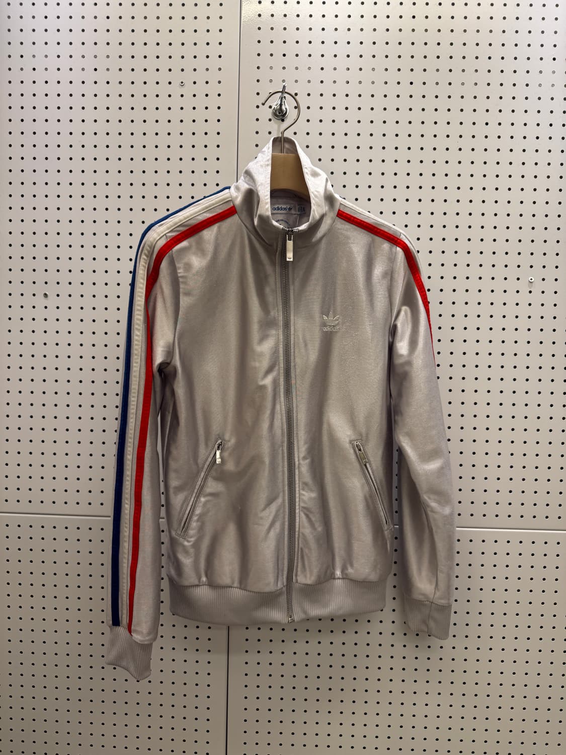 아디다스 오리지널 실버 삼선 트랙 자켓 U1651 상품이미지2