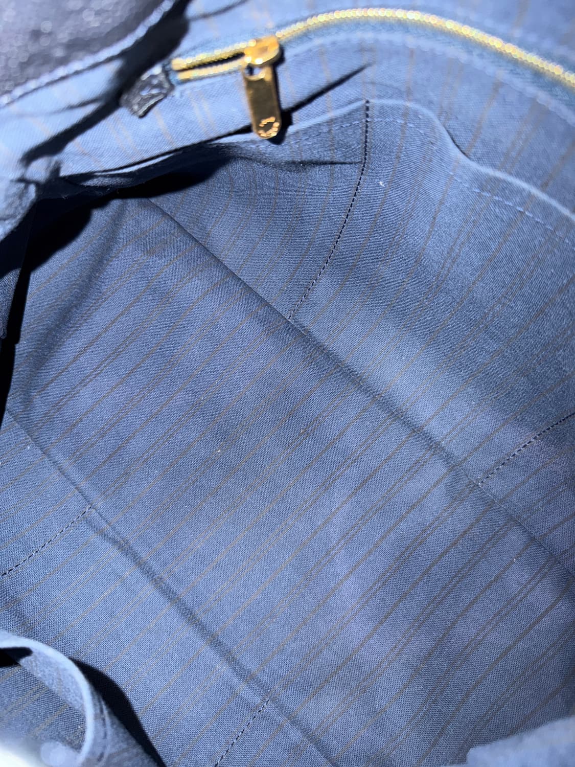 루이비통 모노그램 앙프렝뜨 아치 MM 상품이미지7