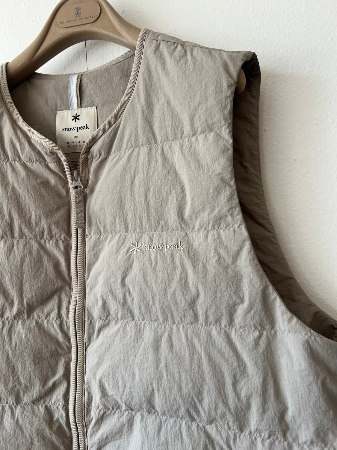 스노우피크 남성 카키베이지 캠핑룩다운조끼 간절기패딩조끼 상품이미지4
