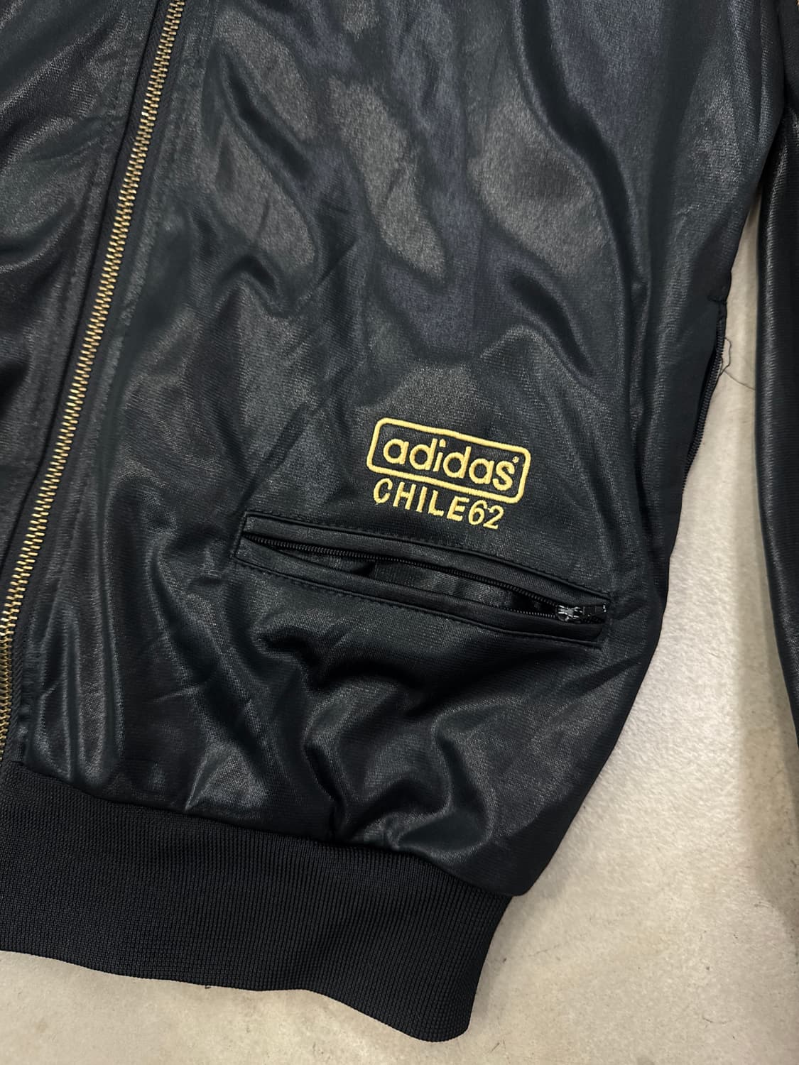 아디다스 칠레 유광 트랙탑 자켓 S 상품이미지3