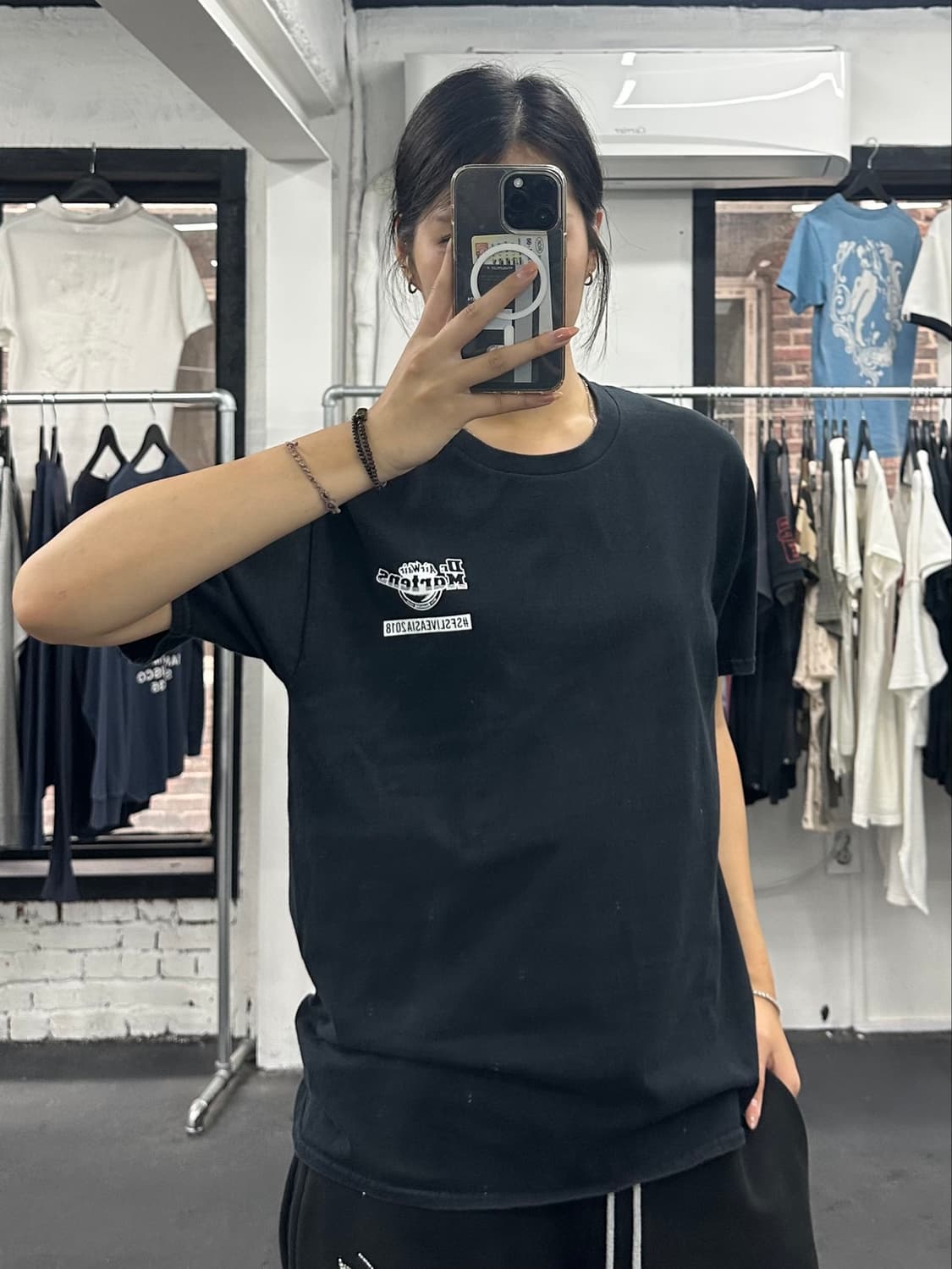 길단 닥터마틴 프린팅 티셔츠 상품이미지3