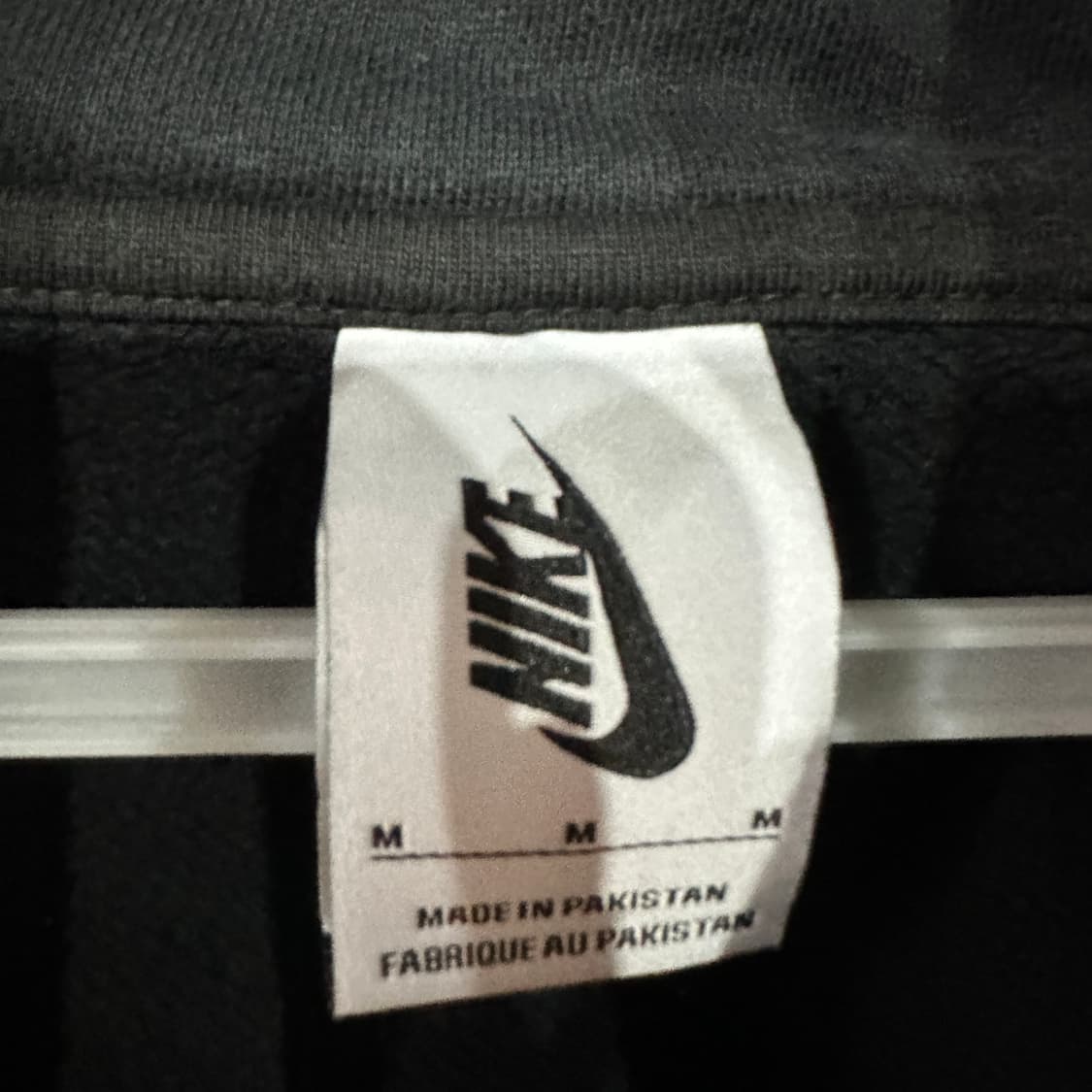 나이키 솔로스우시 검흰 후드티 여성M 상품이미지3