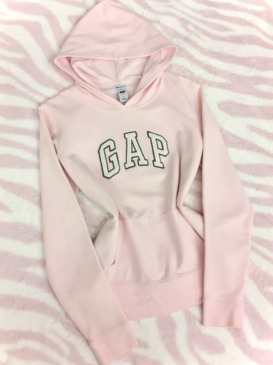 GAP 갭 딸기우유 핑크 로고 후드티 러블리힙 러힙 히메갸루 아베크롬비 상품이미지2