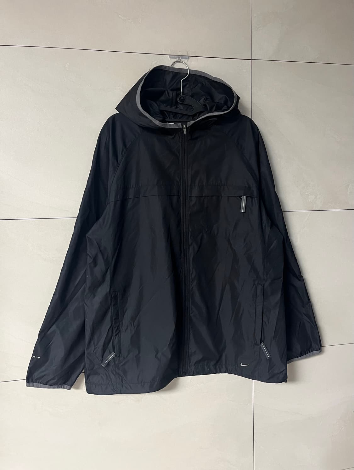 나이키 스우시 클라이마 핏 바람막이 블랙 [XL/95] 상품이미지2