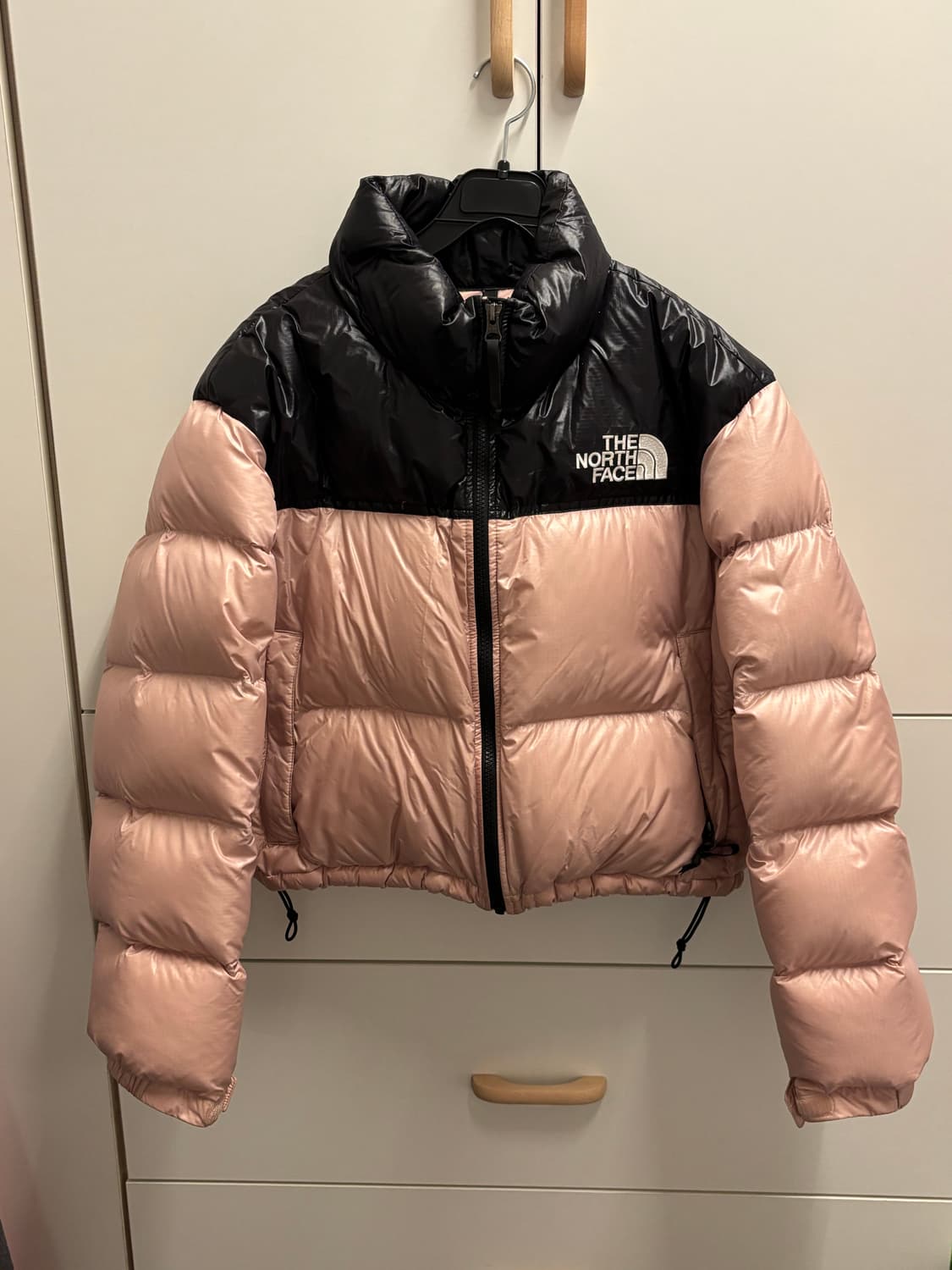 노스페이스 눕시 숏 패딩 파스텔 핑크 상품이미지3