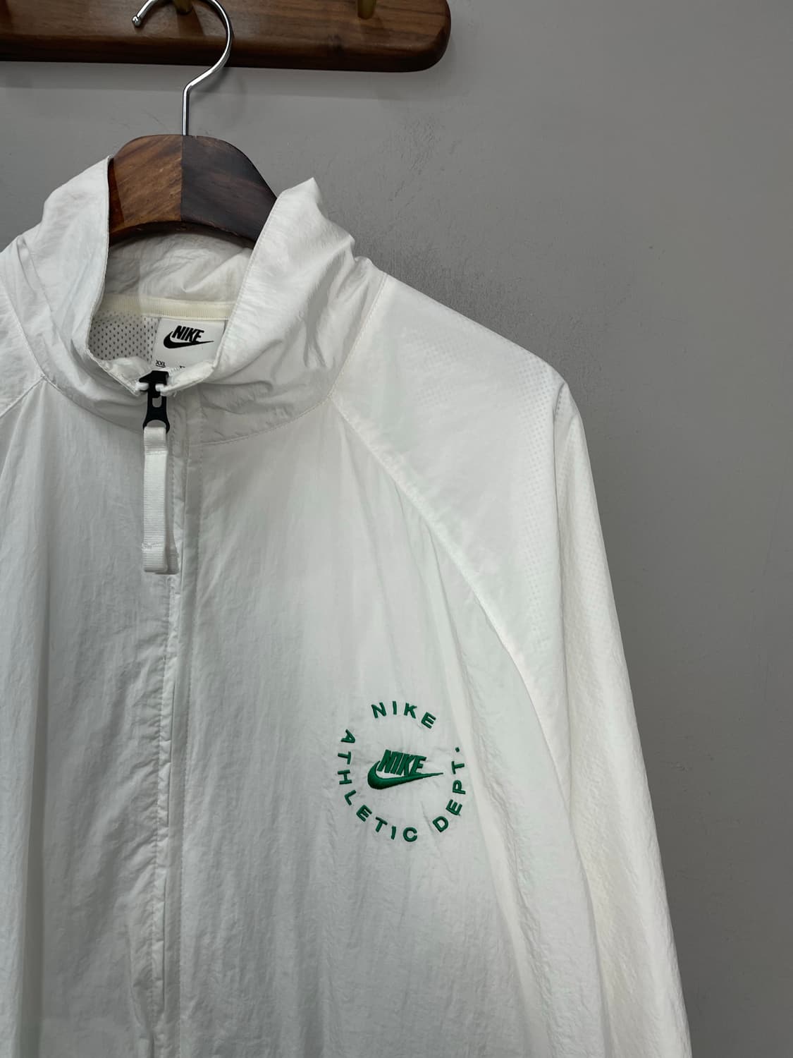 나이키 우븐 백로고 화이트 바람막이 자켓 H1537 상품이미지3