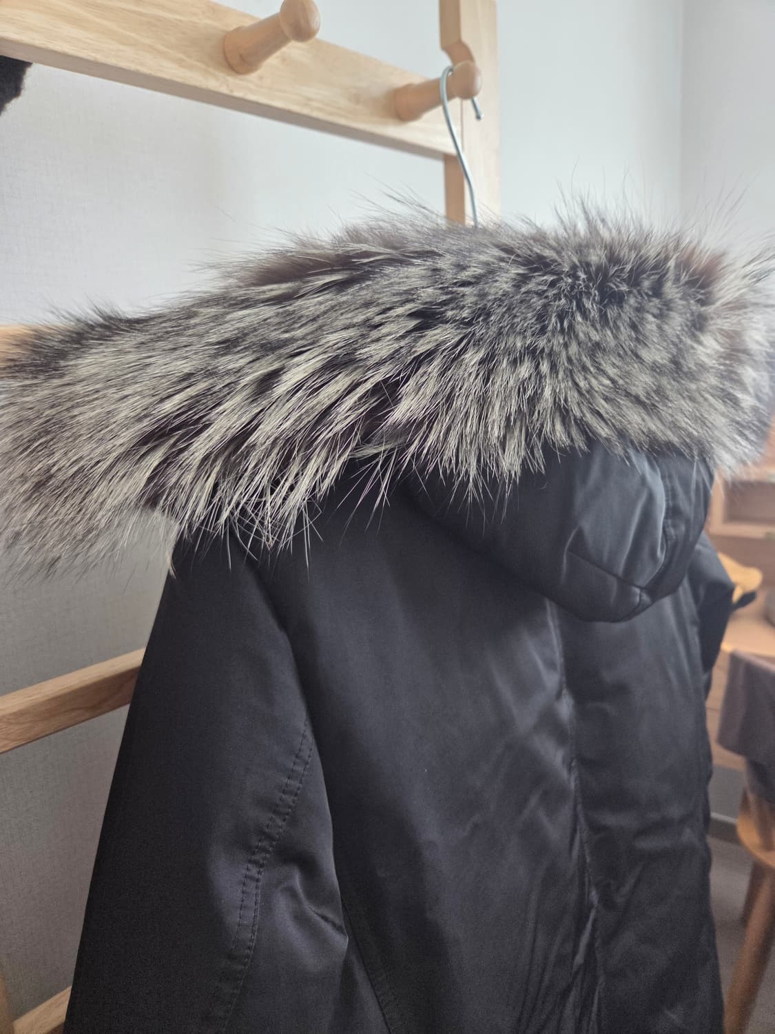 질스튜어트 뉴욕 폭스퍼 롱패딩 구스다운 상품이미지2