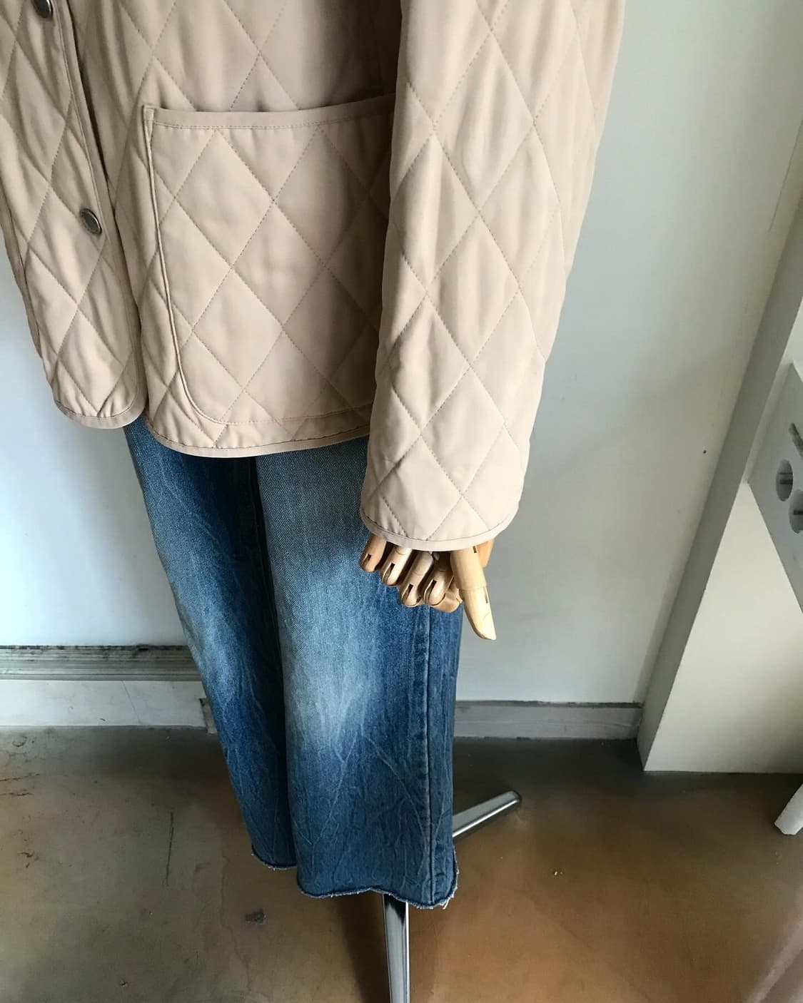 버버리 은장 퀼팅 자켓 상품이미지4