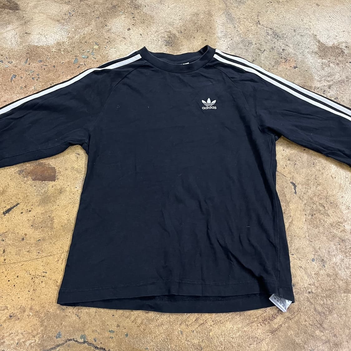 아디다스 블랙 롱슬리브 상품이미지3