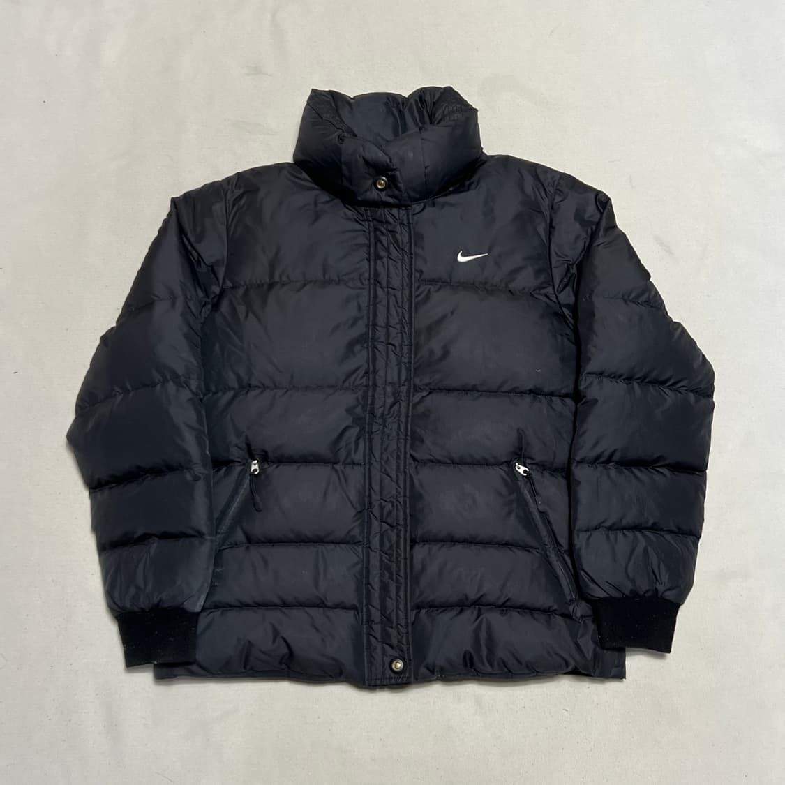 L 나이키 여성용 블랙 다운 패딩 점퍼 상품이미지2
