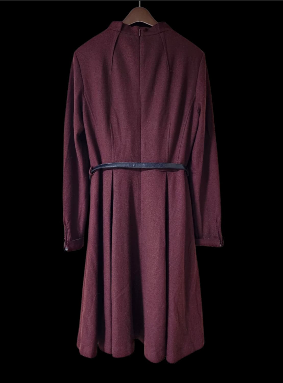 헤지스레이디스 버건디 하이넥 벨티드 울 미디 원피스 55 55(1/2) 상품이미지10