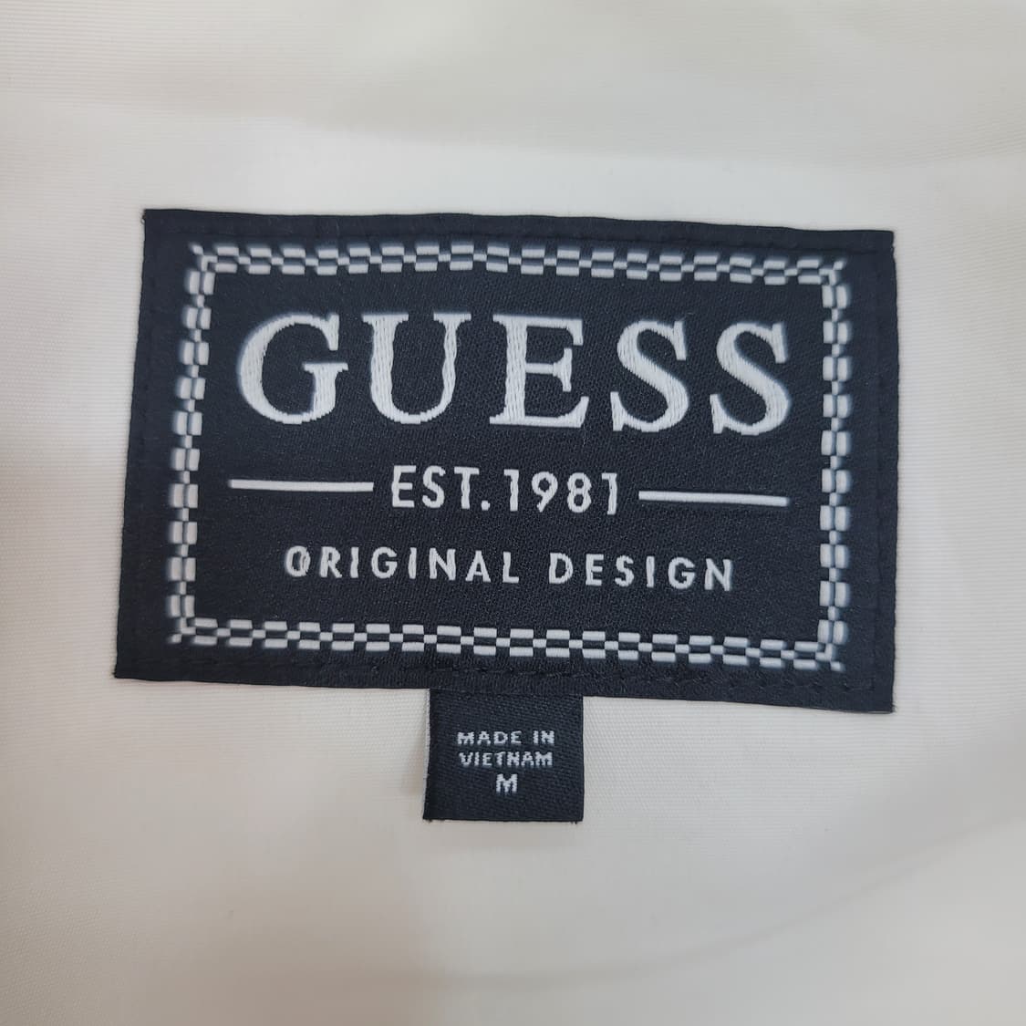 게스 뽀글이 스탠넥 후리스 집업 자켓 남여공용 M 사이즈 상품이미지9