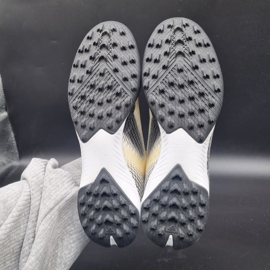 아디다스 x고스티드.3LL 풋살화 245 상품이미지3