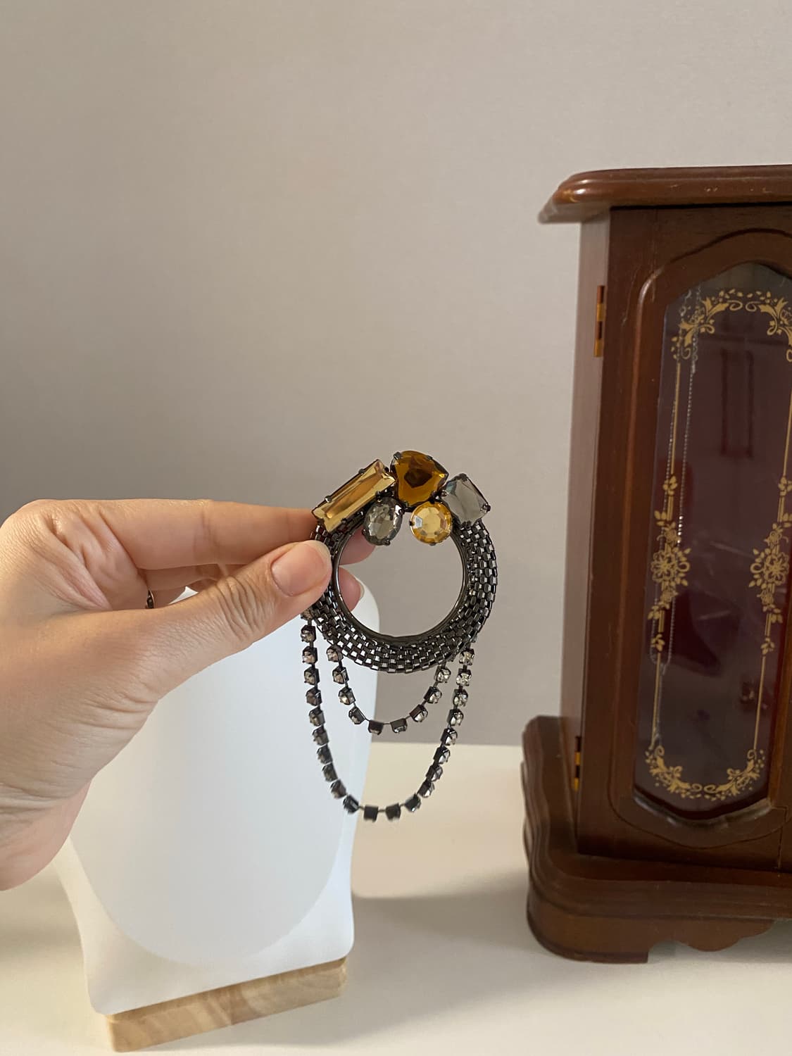 빈티지 메탈 큐빅 브로치 상품이미지7