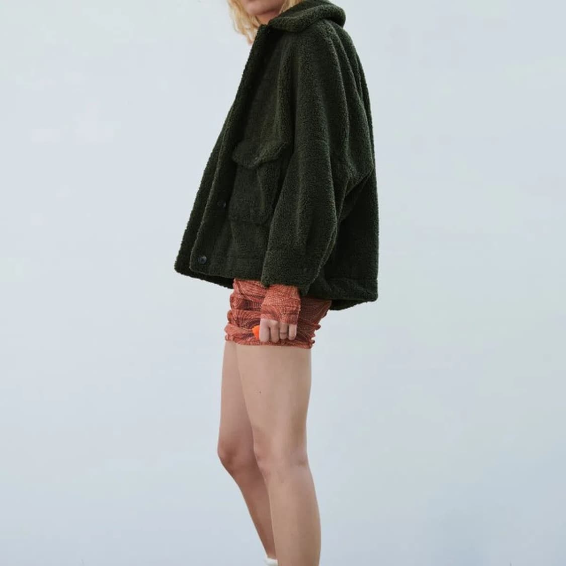 자라 시어링 쉐르파 뽀글이 포켓 오버핏 카키 에코 퍼 자켓 L 상품이미지5