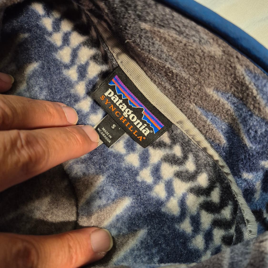 17FW 파타고니아 신칠라 스냅-T 아즈텍 패턴 상품이미지4