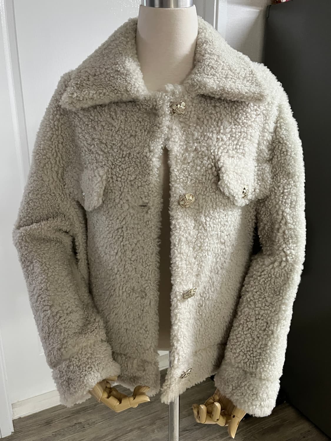 모조에스핀 뽀글이 리얼무스탕 66새상품 상품이미지4