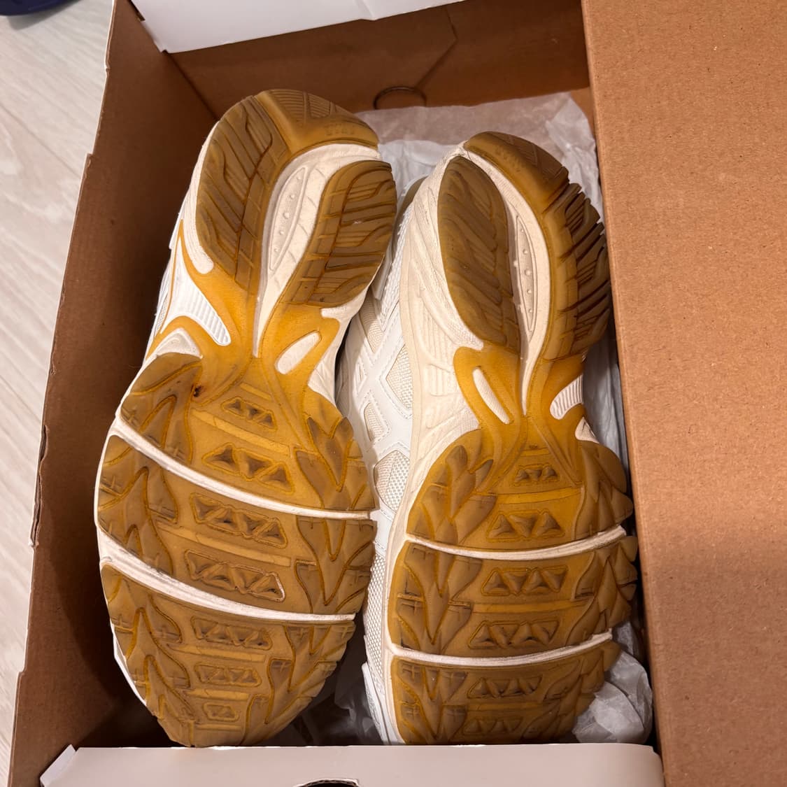 아식스 슈슈통 엠제이 화이트 상품이미지2