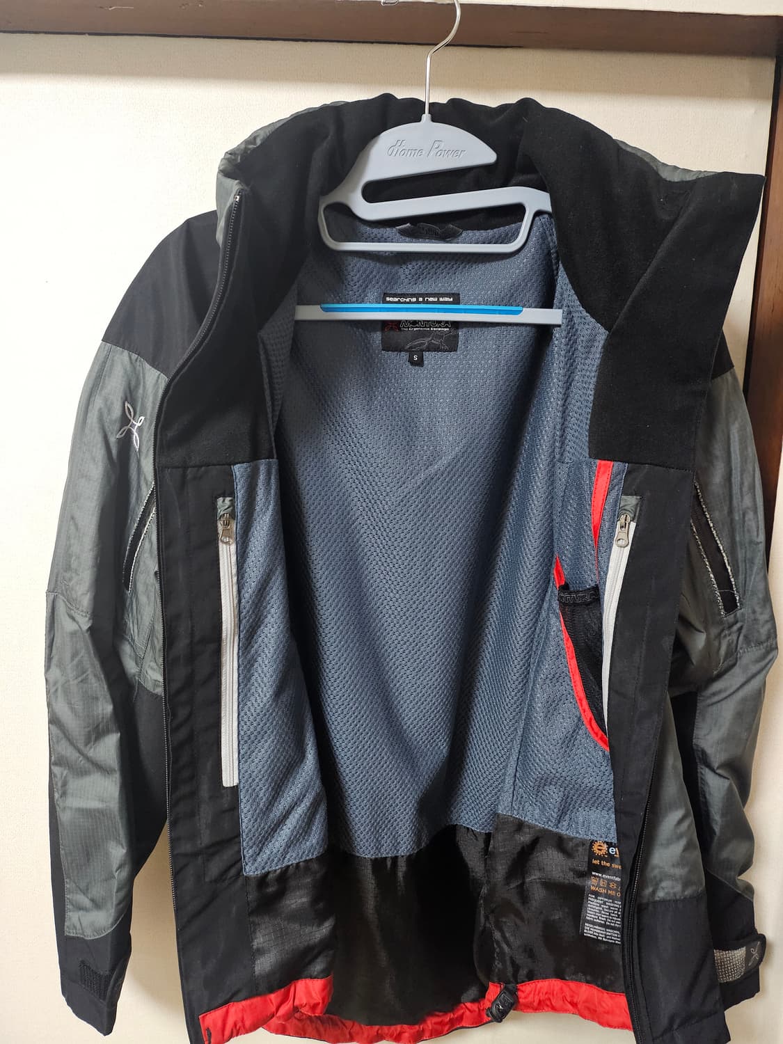 몬츄라 자켓 s(90-95)까지 맞습니다 상품이미지5