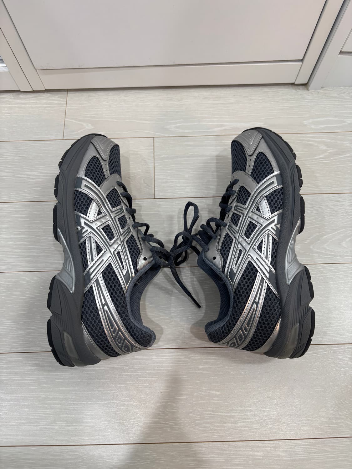 아식스 젤 1130 스틸그레이 퓨어 실버 245 상품이미지4