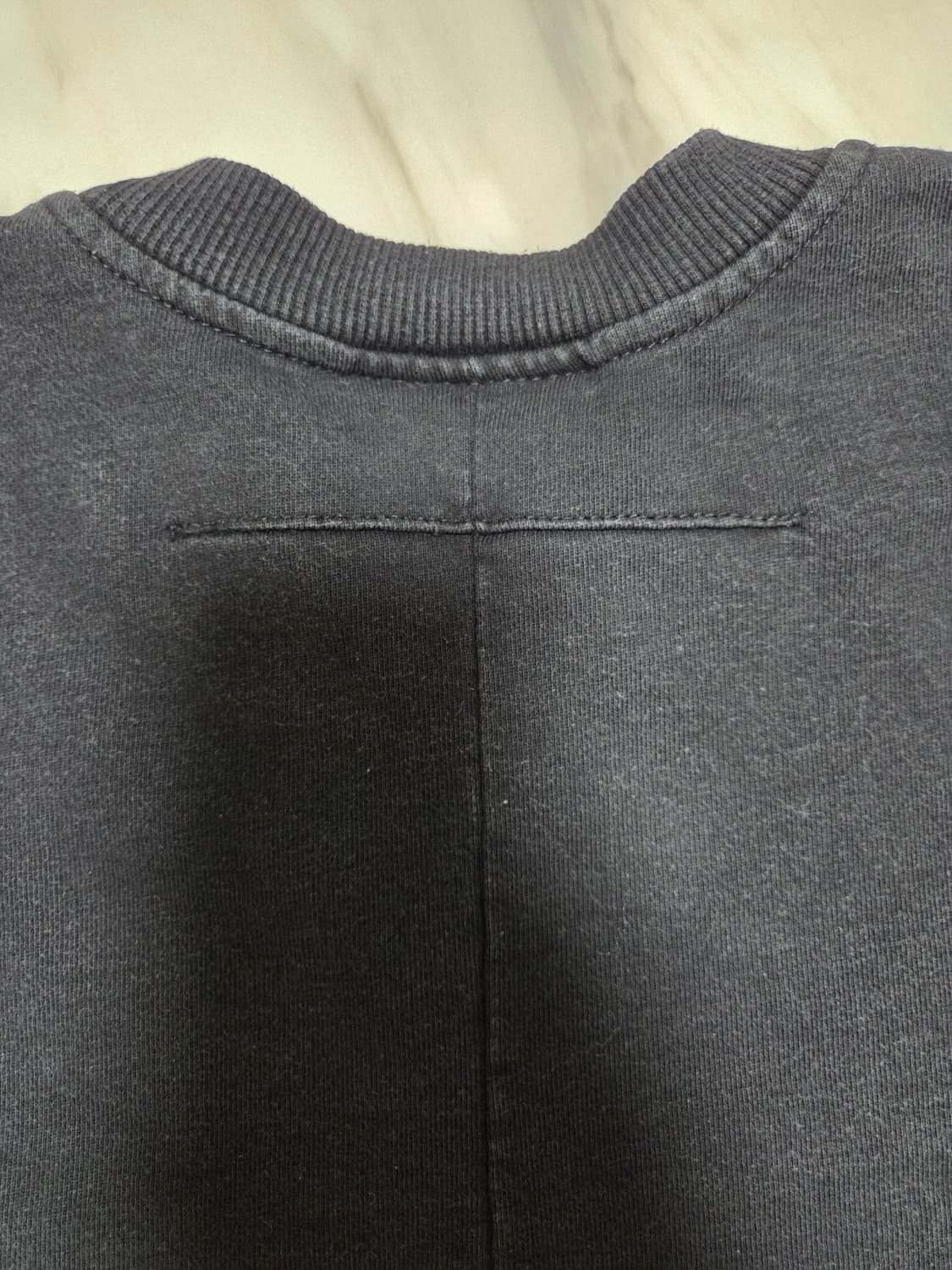 지방시 프린트 맨투맨 상품이미지3