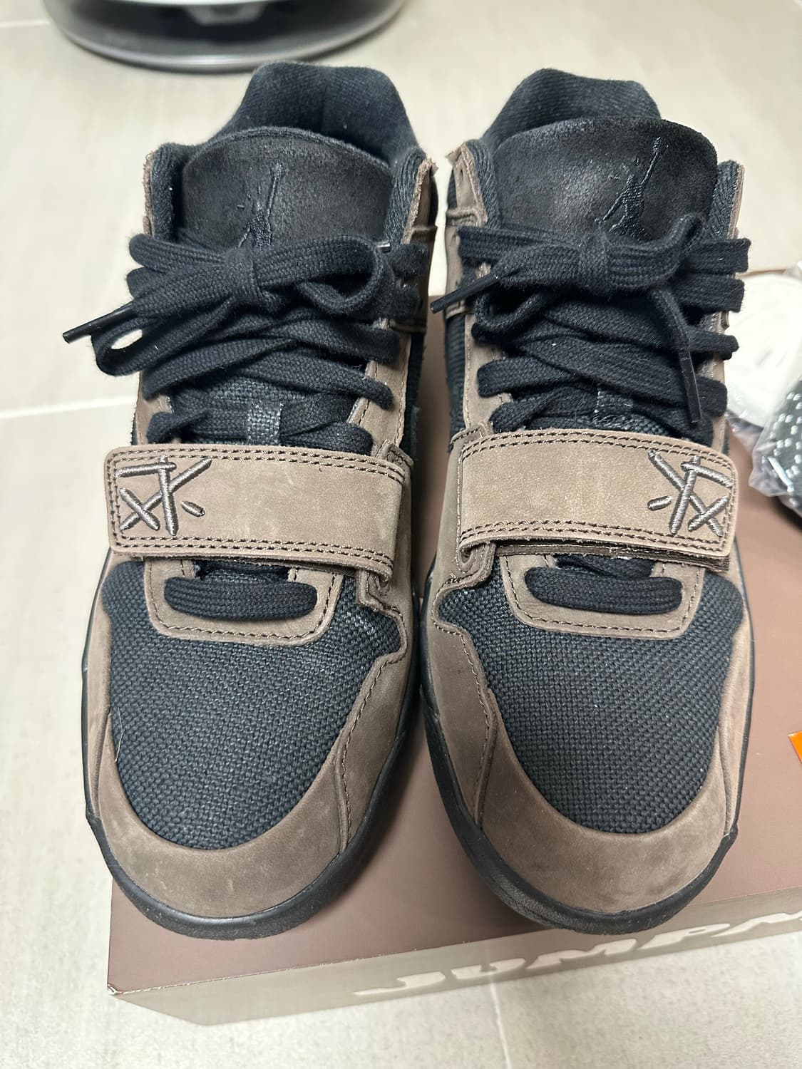 (260) 점프맨 다크모카 트레비스 스캇 상품이미지3