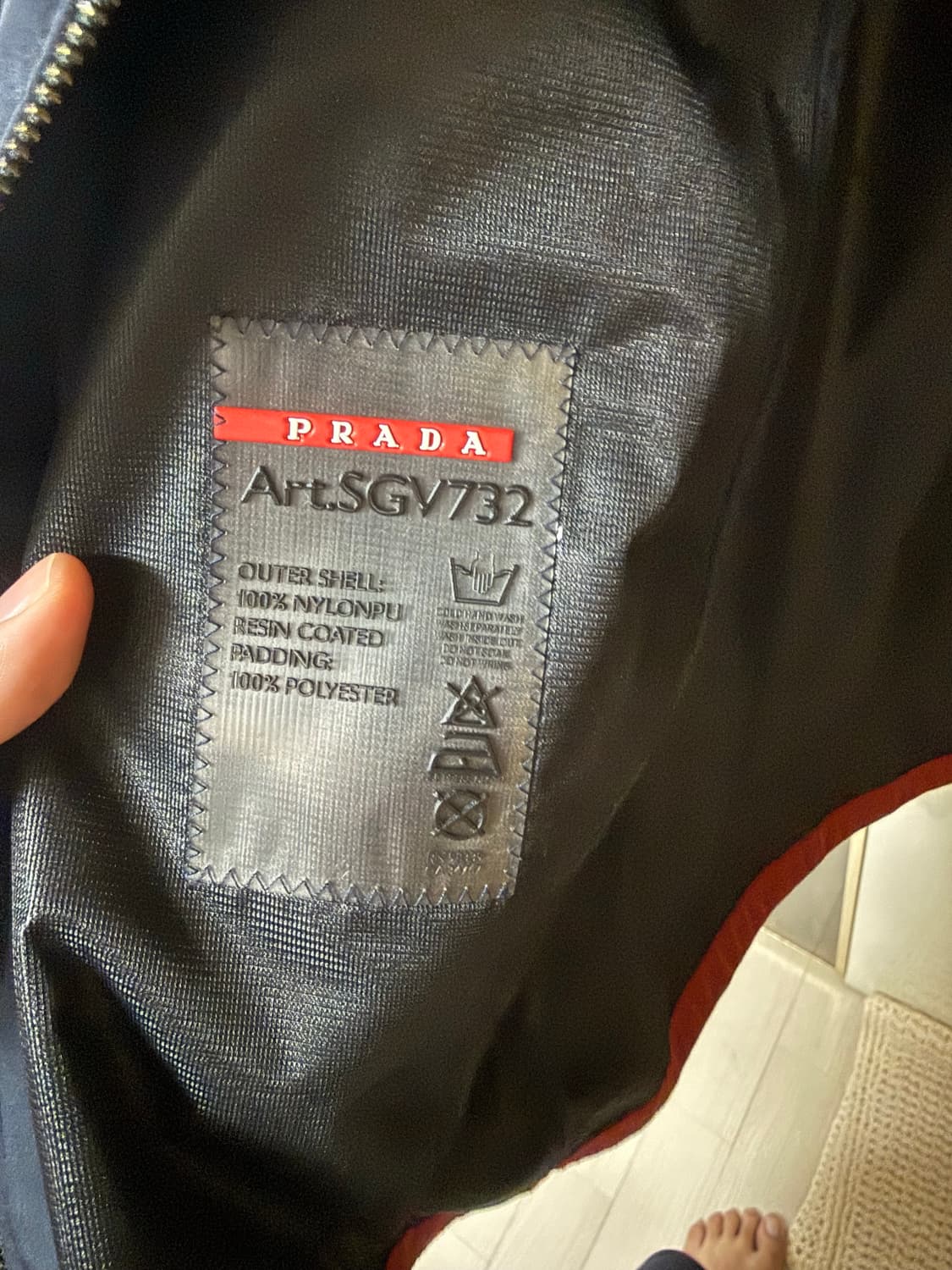 프라다 스포츠 레드탭 나일론 윈드브레이커 상품이미지4