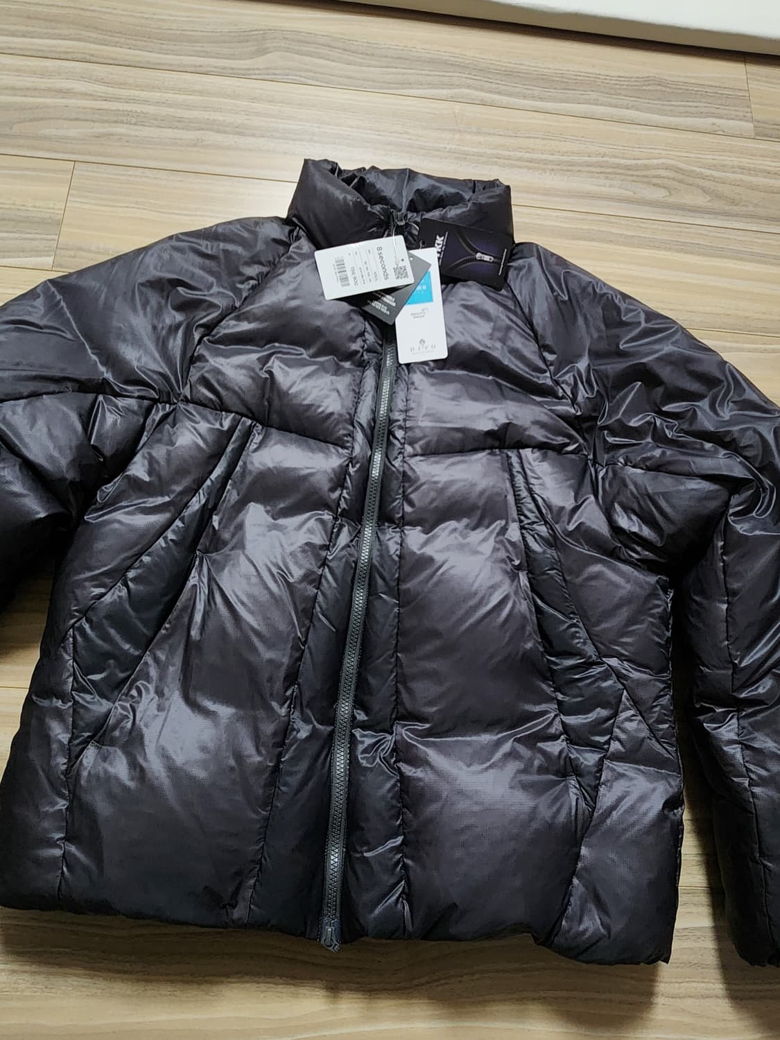 에잇세컨즈립스탑다운점퍼패딩L 상품이미지2