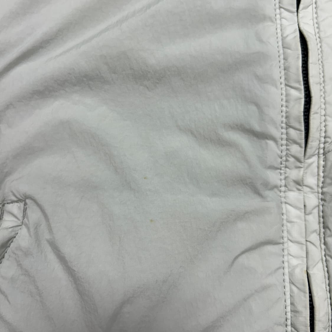 스톤아일랜드 가먼트다이 크링클랩스 후드자켓(M) 상품이미지6