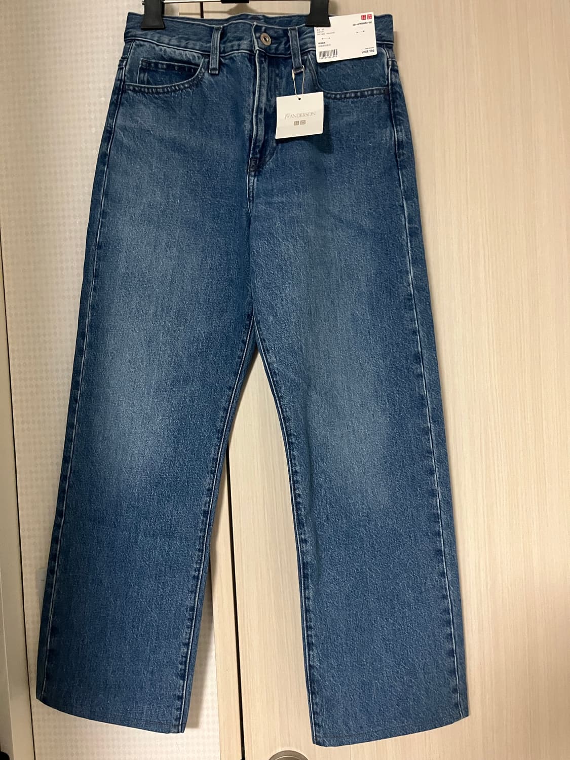 유니클로 JW앤더슨 스트레이트 팬츠 여성용 26사이즈 상품이미지1