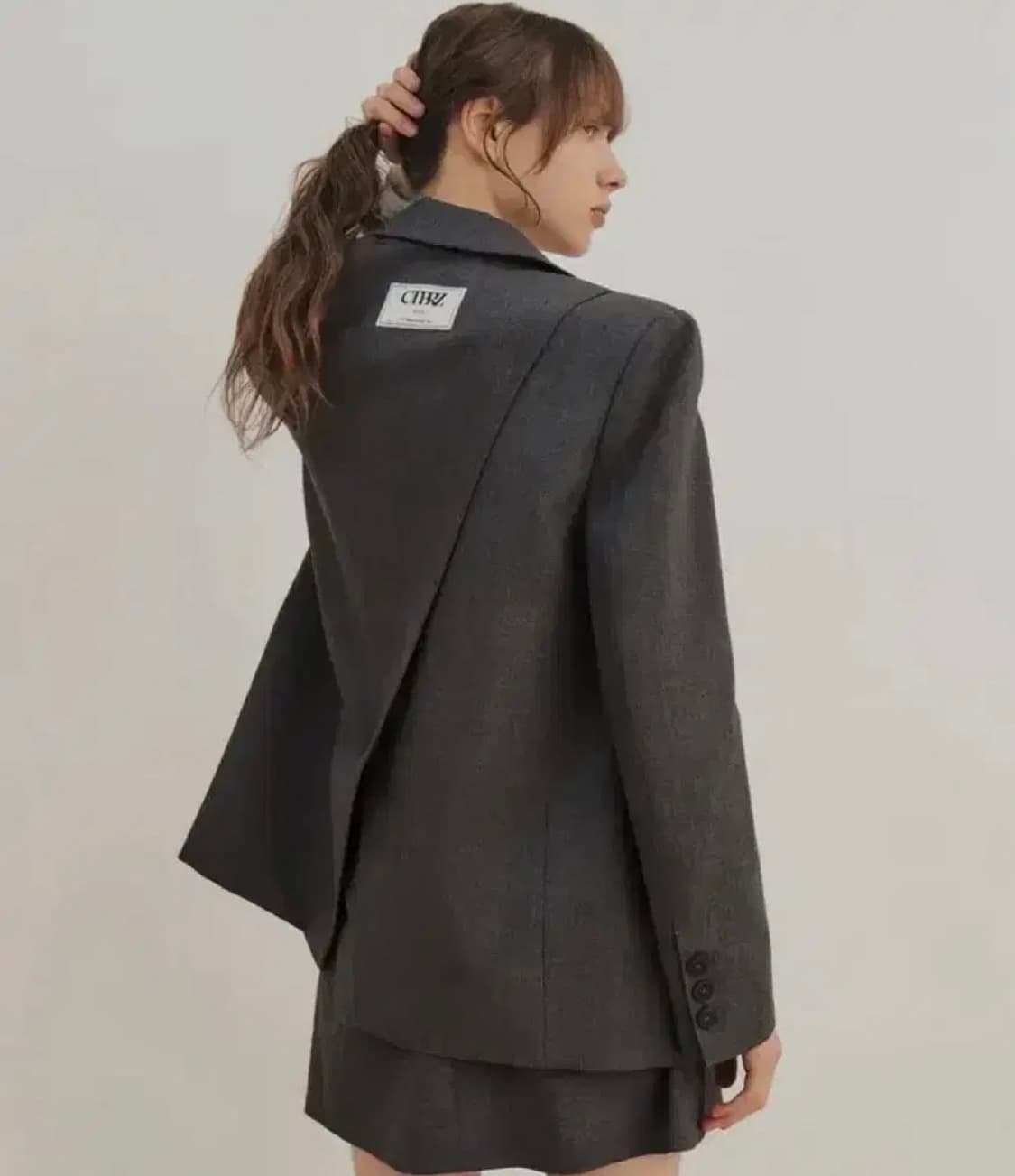 시티브리즈 울 루즈핏 사선 절개 싱글 자켓 상품이미지1