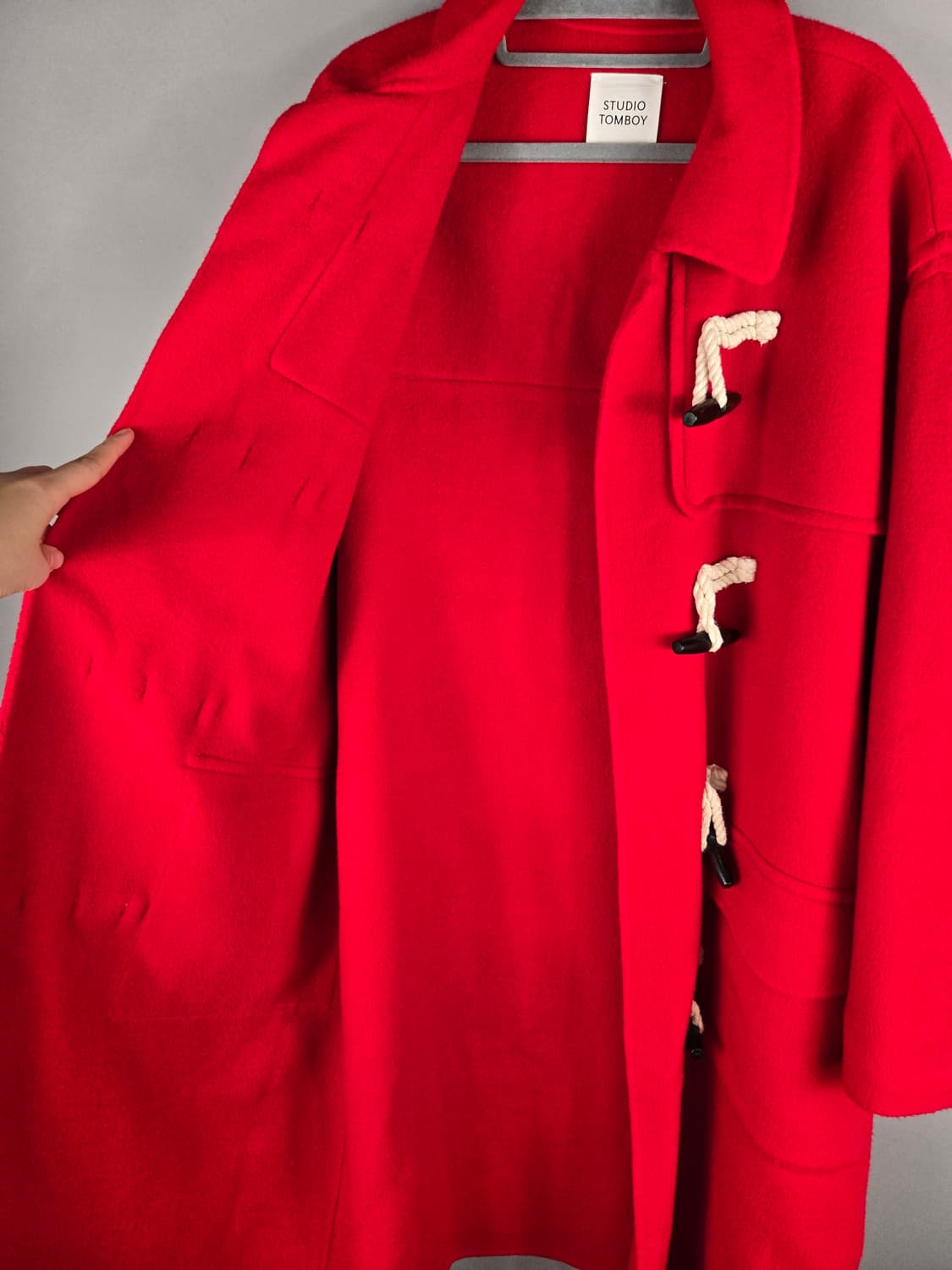 [무료배송]스튜디오 톰보이 여성 오버핏 울 앙고라 더플 코트 상품이미지8