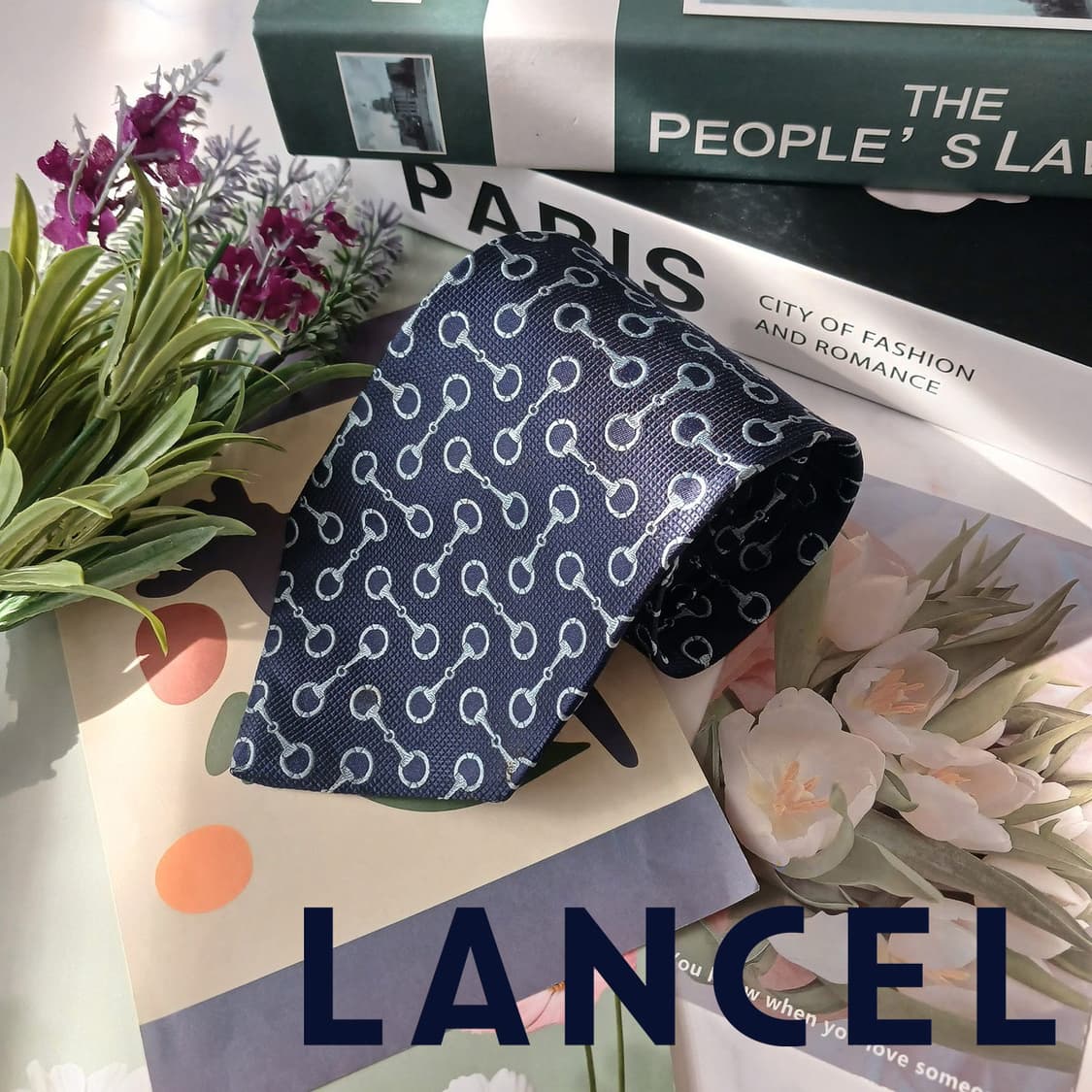 란셀 실크 네이비 체인 패턴 넥타이 9.6cm A등급 E719
 상품이미지2