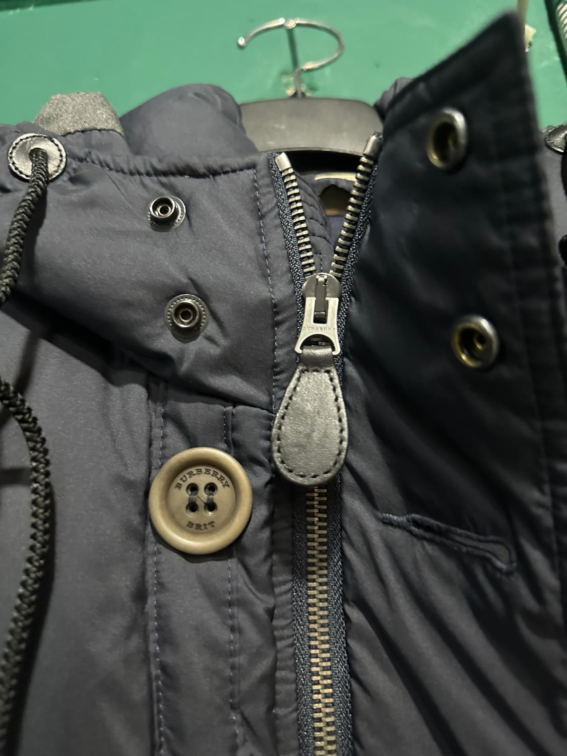 버버리 블랙 남성롱패딩 100사이즈 상품이미지4